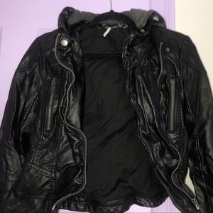 Faux Cropped Leather Jacket